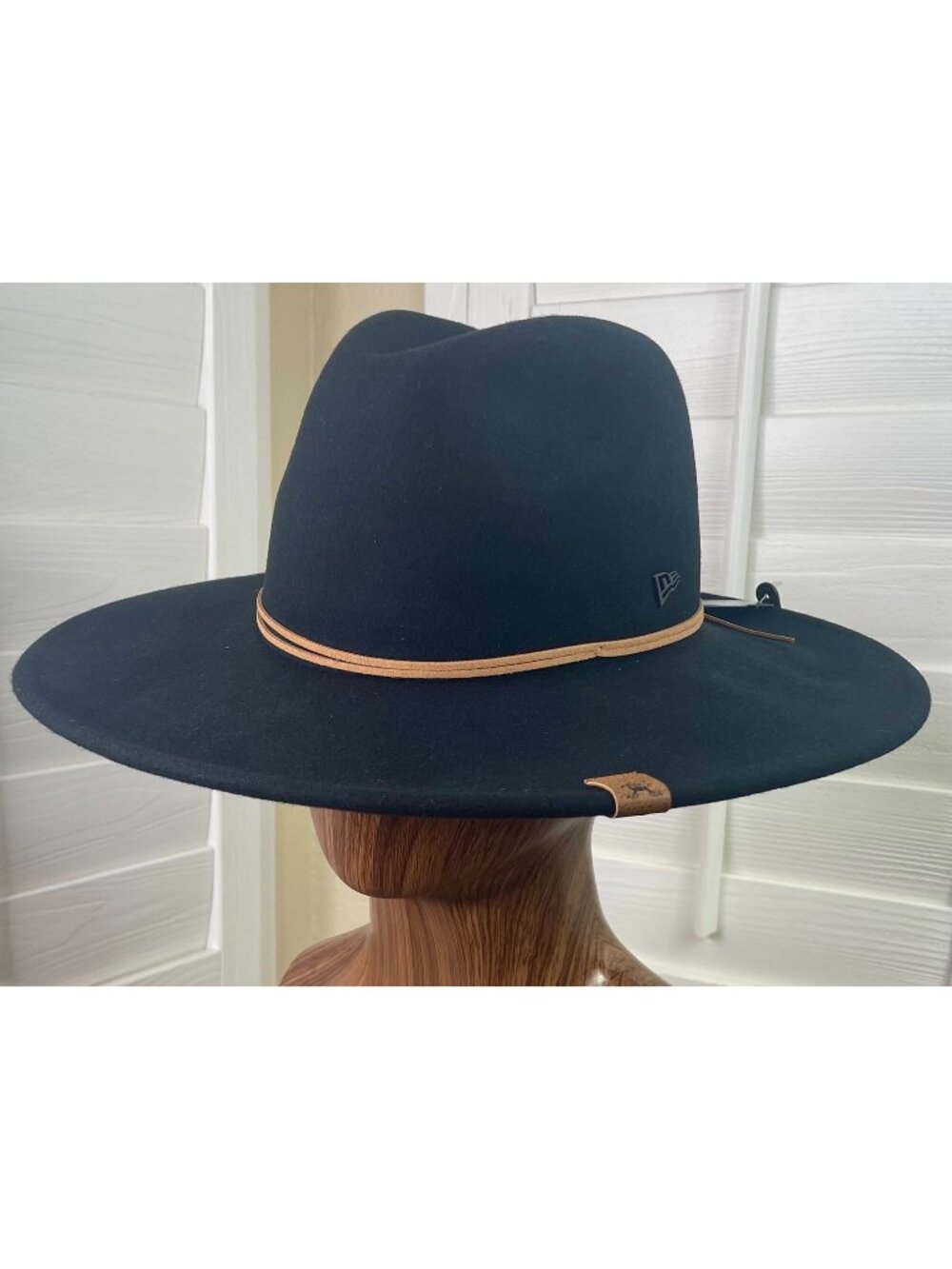 New Era NFL Cleveland Browns Wide Brim 100% Wool Women Fedora w/Tan Leather Band